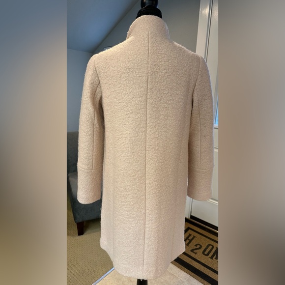 GOELIA Bouclè Soft Pink Winter Coat - Picture 3 of 9